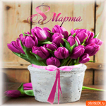 Корзина тюльпанов для любимых мам